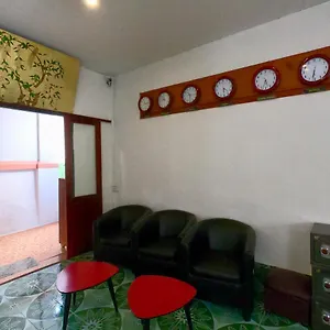 Moon's House Hotel